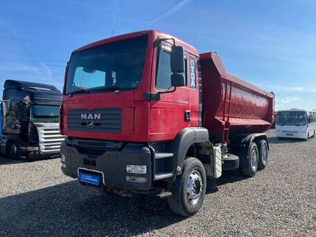 2011 MAN TGA, красный, 2730000 рублей, вид 1