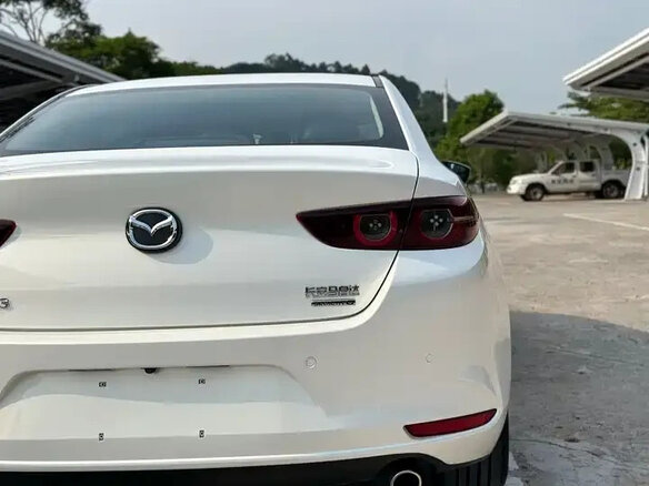 2023 Mazda 3 Axela IV (BP), белый - вид 5