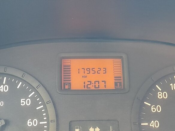 2007 Renault Logan I, серый, 230000 рублей - вид 10