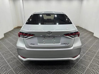 2022 Toyota Corolla XII (E210), серебристый, 1550000 рублей, вид 4