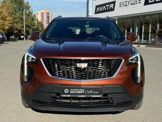 2020 Cadillac XT4 I, оранжевый, 3600000 рублей, вид 2