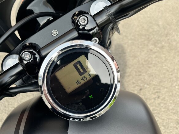 2013 Yamaha XVS950, серый - вид 2