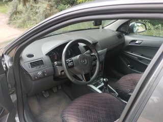 2011 Opel Astra H Рестайлинг, серый, 400000 рублей, вид 5