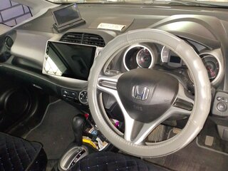 2008 Honda Fit II, серый, 750000 рублей, вид 4