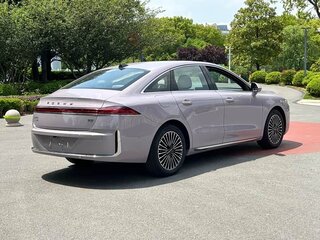 2025 Roewe M7, фиолетовый, 2852111 рублей, вид 5