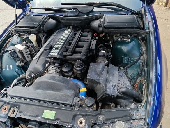 1998 BMW 5 серии 520i IV (E39), синий, 600000 рублей - вид 10