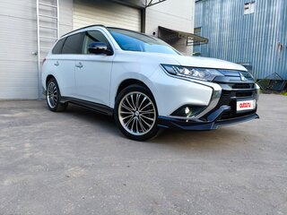 2022 Mitsubishi Outlander III Рестайлинг 3, белый, 3545000 рублей, вид 4