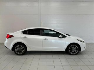2013 Kia Cerato III, белый, 1160000 рублей, вид 4