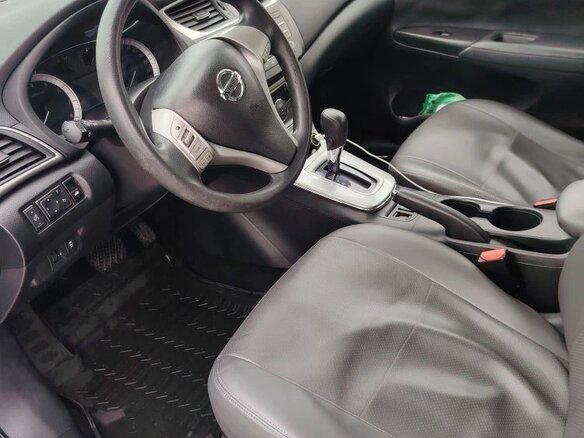 2015 Nissan Sentra VII (B17), серый, 950000 рублей - вид 2