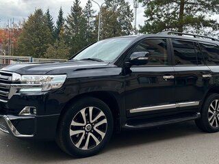 2012 Toyota Land Cruiser 200 Series Рестайлинг 1, чёрный, 3387000 рублей, вид 1