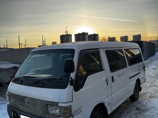2003 Mazda Bongo Friendee I Рестайлинг, белый, 250000 рублей, вид 1