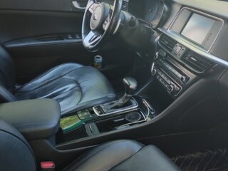 2020 Kia Optima IV Рестайлинг, серый, 2090000 рублей, вид 3