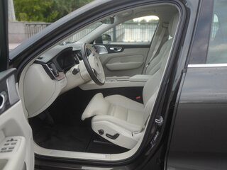 2018 Volvo XC60 Recharge II, коричневый, 3950000 рублей, вид 1