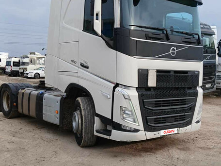 2022 Volvo FH 540, белый, 10397000 рублей, вид 2