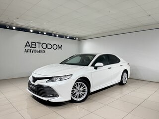 2018 Toyota Camry VIII (XV70), белый, 2790000 рублей, вид 1