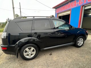 2011 Mitsubishi Outlander II Рестайлинг, чёрный, 1100000 рублей, вид 4