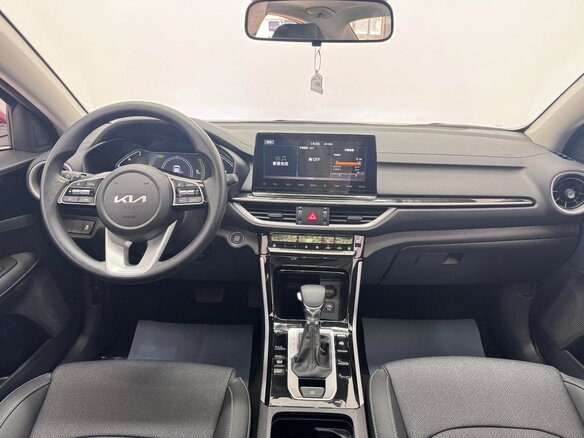 2021 Kia K3 II (China Market), красный, 1355000 рублей - вид 8