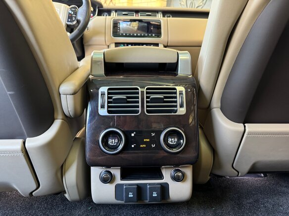 2018 Land Rover Range Rover IV Рестайлинг, пурпурный, 7500000 рублей - вид 14