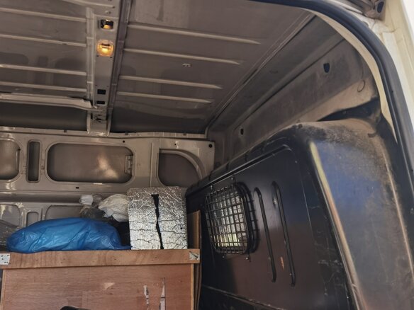 2013 Ford Transit, белый, 1500000 рублей - вид 12