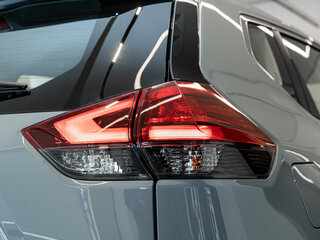 2025 Nissan X-Trail III Рестайлинг 2, серый, 3790000 рублей, вид 5