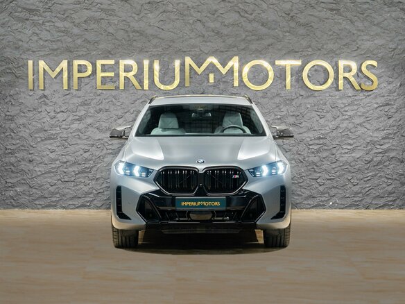 2026 BMW X6 M60i III (G06) Рестайлинг, серебристый, 20990000 рублей - вид 1