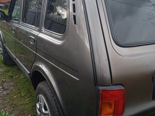 2016 Lada (ВАЗ) 2131 (4x4) I, коричневый, 550000 рублей, вид 2