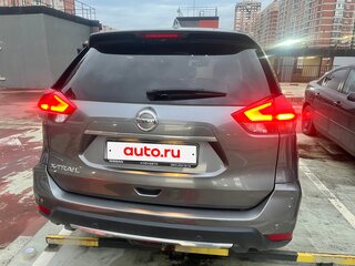 2020 Nissan X-Trail III Рестайлинг, серебристый, 1900000 рублей, вид 5