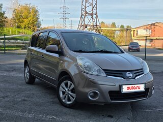2013 Nissan Note I Рестайлинг, коричневый, 729000 рублей, вид 4