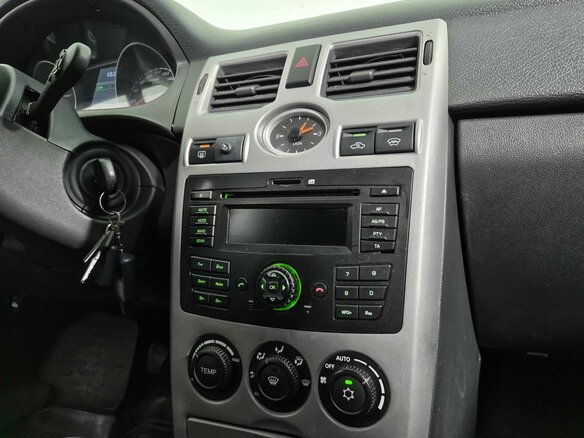 2012 Lada (ВАЗ) Priora I, серый, 180000 рублей - вид 15