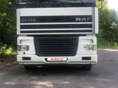 2001 DAF XF 95, белый, 3000000 рублей, вид 5