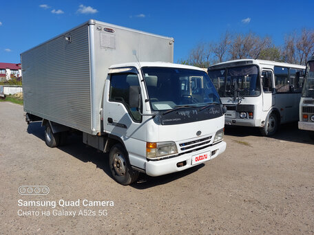 1995 Nissan Condor, белый, 2000000 рублей, вид 2