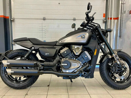 2025 QJMotor SRV 600 V, чёрный, 759000 рублей, вид 3