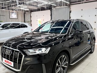 2022 Audi Q7 50 TDI II (4M) Рестайлинг, чёрный, 10956000 рублей, вид 4