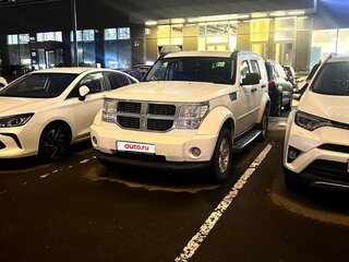 2007 Dodge Nitro, белый, 1550000 рублей, вид 1