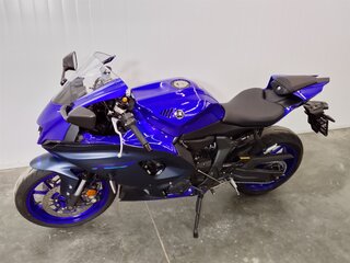 2023 Yamaha YZF-R7, синий, 849000 рублей, вид 5
