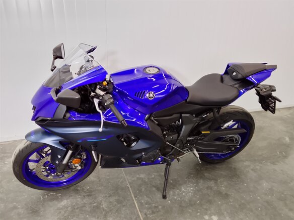 2023 Yamaha YZF-R7, синий, 849000 рублей - вид 4