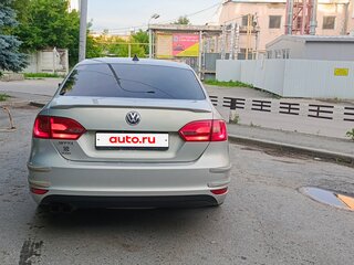 2014 Volkswagen Jetta VI, жёлтый, 749999 рублей, вид 4