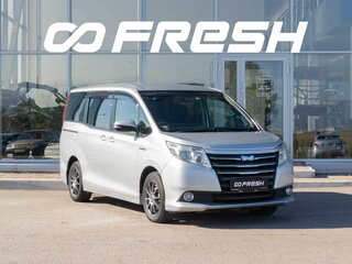 Toyota Noah III (R80)