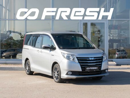Toyota Noah III (R80)