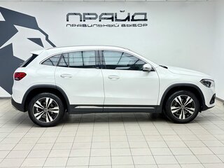 2021 Mercedes-Benz GLA 200 II (H247), белый, 3480000 рублей, вид 3