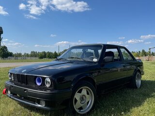 1985 BMW 3 серии 316 II (E30), чёрный, 380000 рублей, вид 1