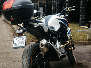 2017 BMW G 310 R, белый, 380000 рублей, вид 4