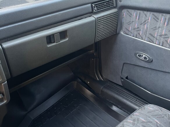 1997 Lada (ВАЗ) 2108, чёрный - вид 10