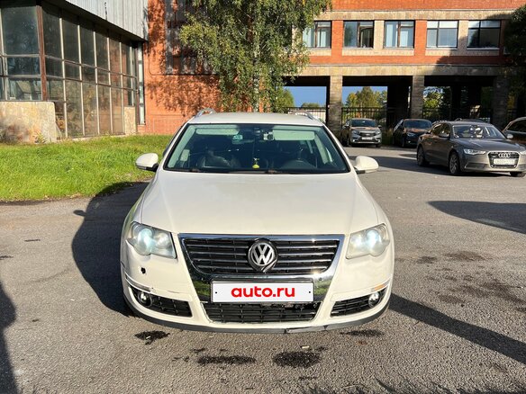 2010 Volkswagen Passat EcoFuel B6, белый, 830000 рублей - вид 2