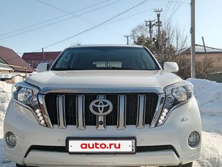 2014 Toyota Land Cruiser Prado 150 Series Рестайлинг 1, белый, 3800000 рублей, вид 1