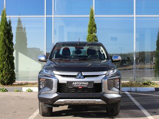 2021 Mitsubishi L200 V Рестайлинг, серый, 3650000 рублей, вид 2