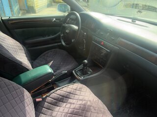 2000 Audi A6 II (C5), серебристый, 650000 рублей, вид 3