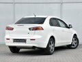2011 Mitsubishi Lancer X Рестайлинг, белый - вид 2