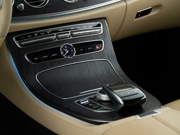 2019 Mercedes-Benz E-Класс 200 V (W213, S213, C238), синий - вид 13