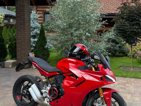 2024 Ducati Supersport, красный, 1400000 рублей, вид 1
